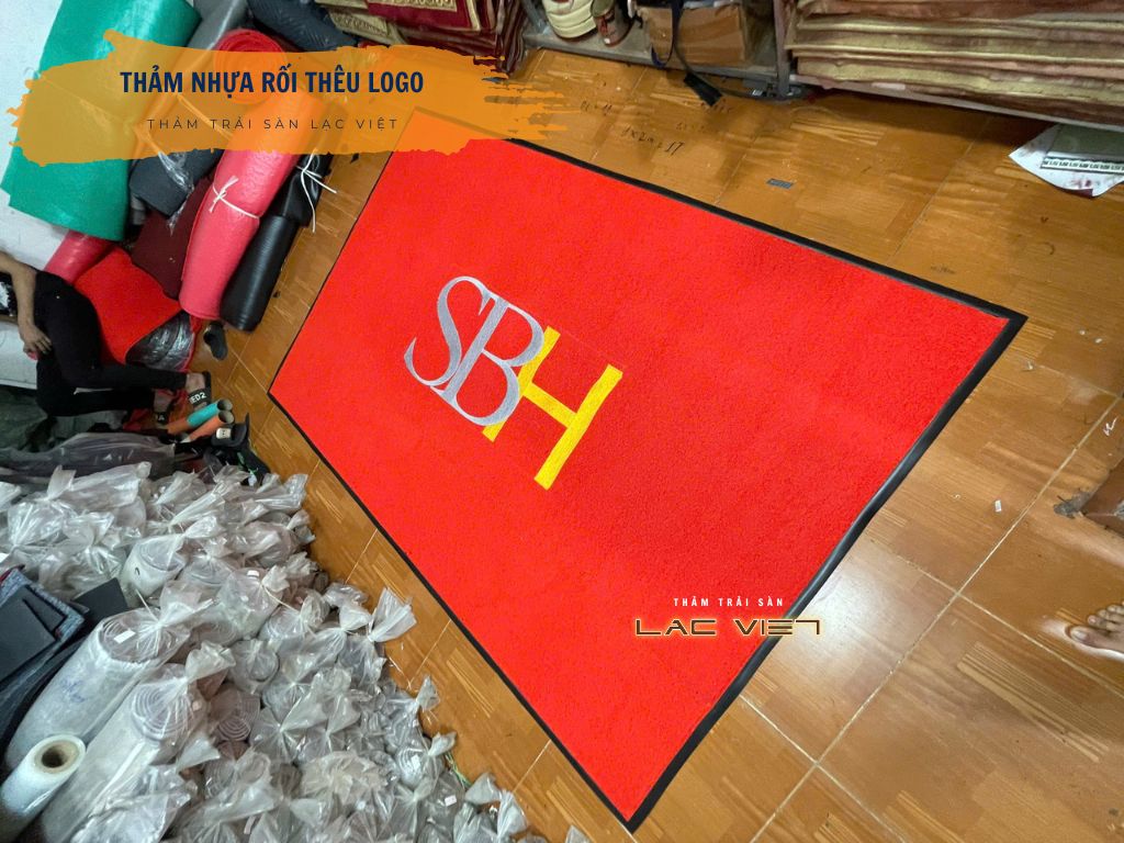 tham-nhua-roi-logo-thoat-nuoc